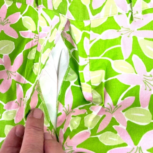 Lilly Pulitzer Pink & Green Lily Print Shorts Size 10 - Picture 6 of 10